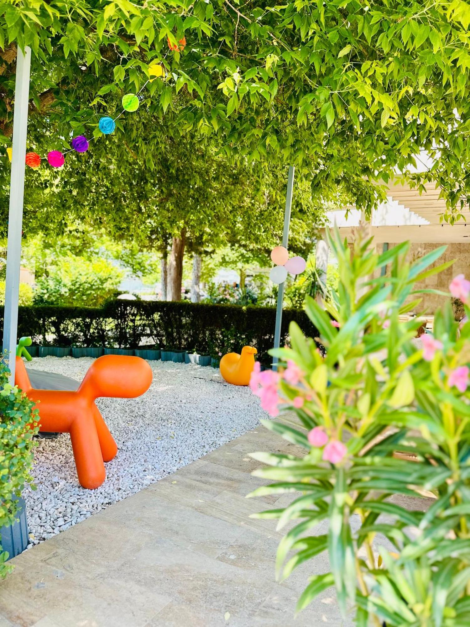 Hotel Carmen Западен Ефорие Екстериор снимка